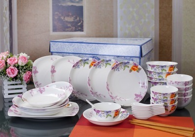 桂玉瓷32头中餐具秋日私语盘碗套装——广西三环的精工之作